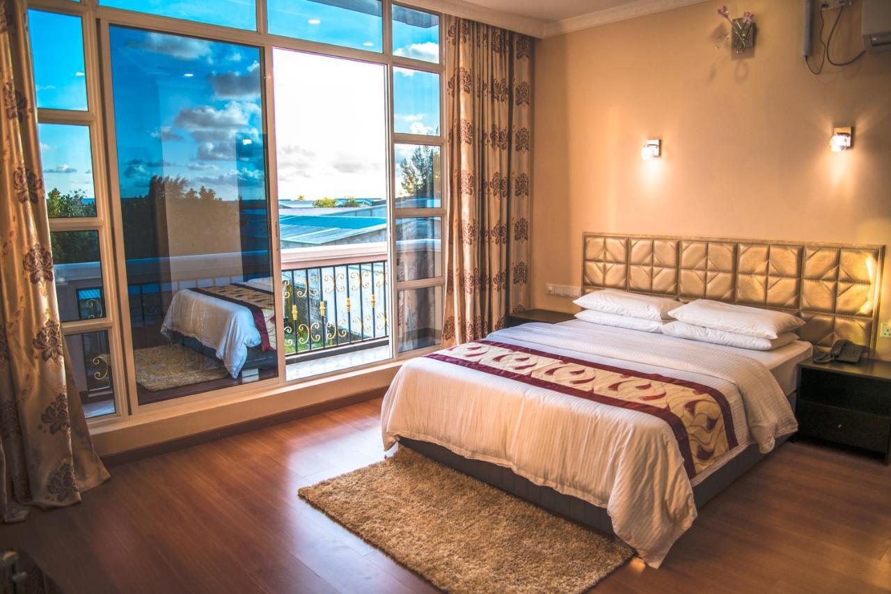 Abuharee Grand Ξενοδοχείο Addu City Εξωτερικό φωτογραφία