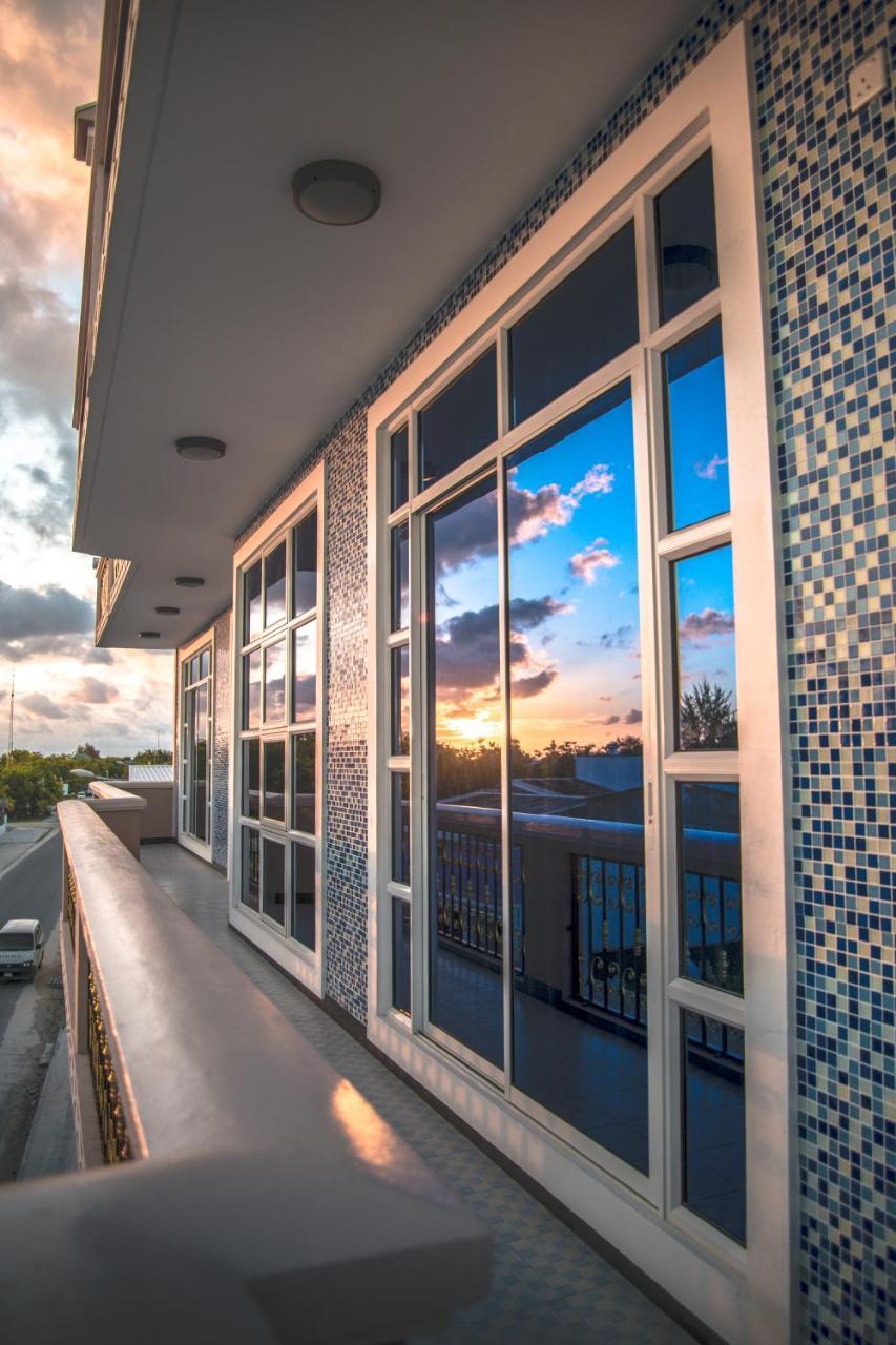 Abuharee Grand Ξενοδοχείο Addu City Εξωτερικό φωτογραφία