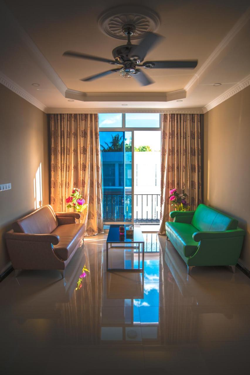Abuharee Grand Ξενοδοχείο Addu City Εξωτερικό φωτογραφία